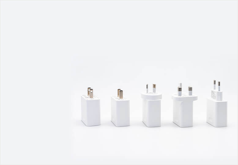 UG63 / UG56 Type-C Cable & Power Adapter SP01 UG63 / UG56 Type-C Cable & Power Adapter SP01