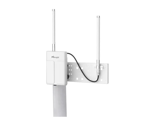UG67-L04EU-868M LoRaWAN Outdoor Gateway + Cellular + LoRa Antenna Set + Installation Kit